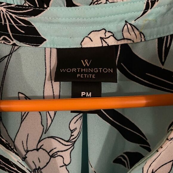 Worthington Petite Dress Blouse Size Medium - Picture 3 of 3